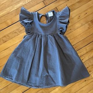 Adorable sage/olive green dress with back bow detail!